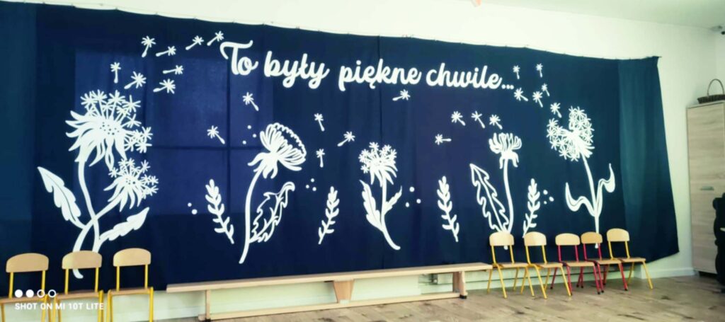 To były piękne chwile Dmuchawce dekoracja XXL szkoła zakończenie roku